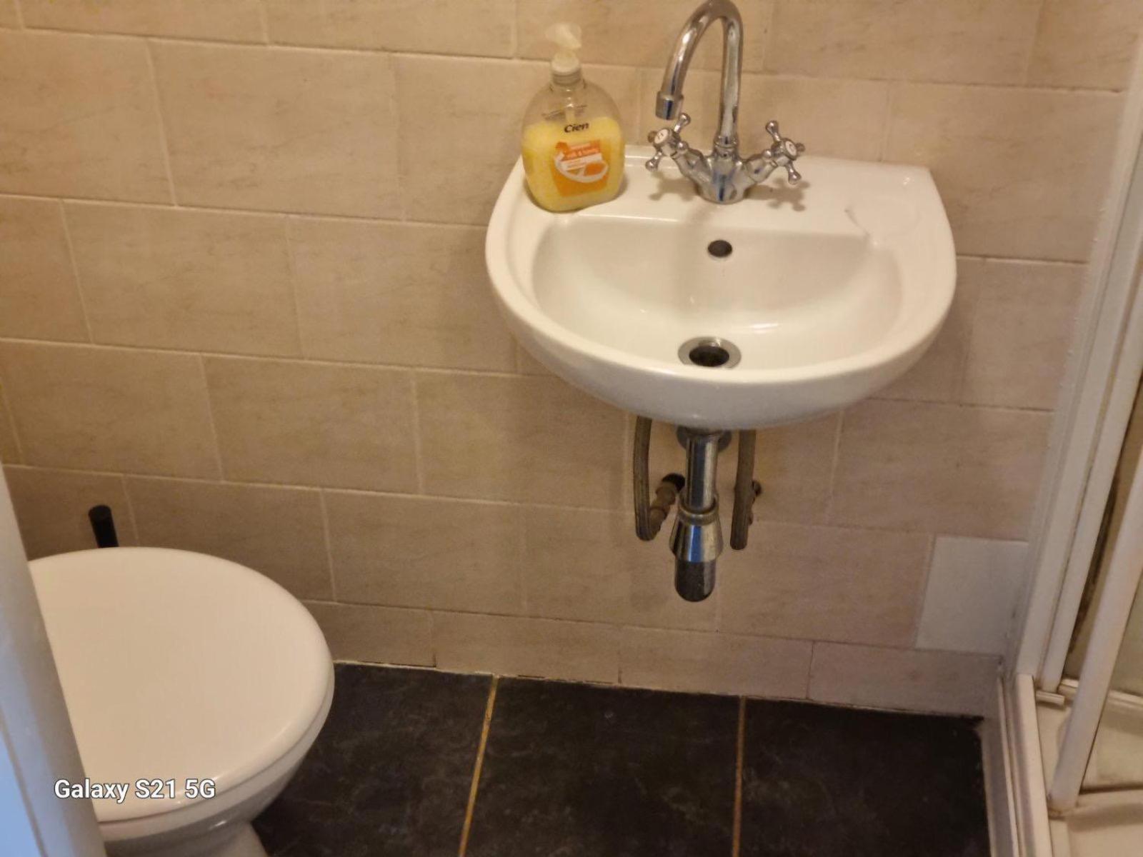 Shamrock Guest House 그레이브젠드 외부 사진
